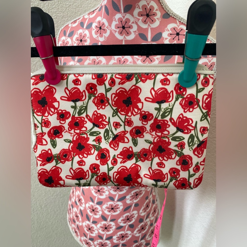 Coach Red and White Floral Cosmetic Bag - Picture 6 of 8